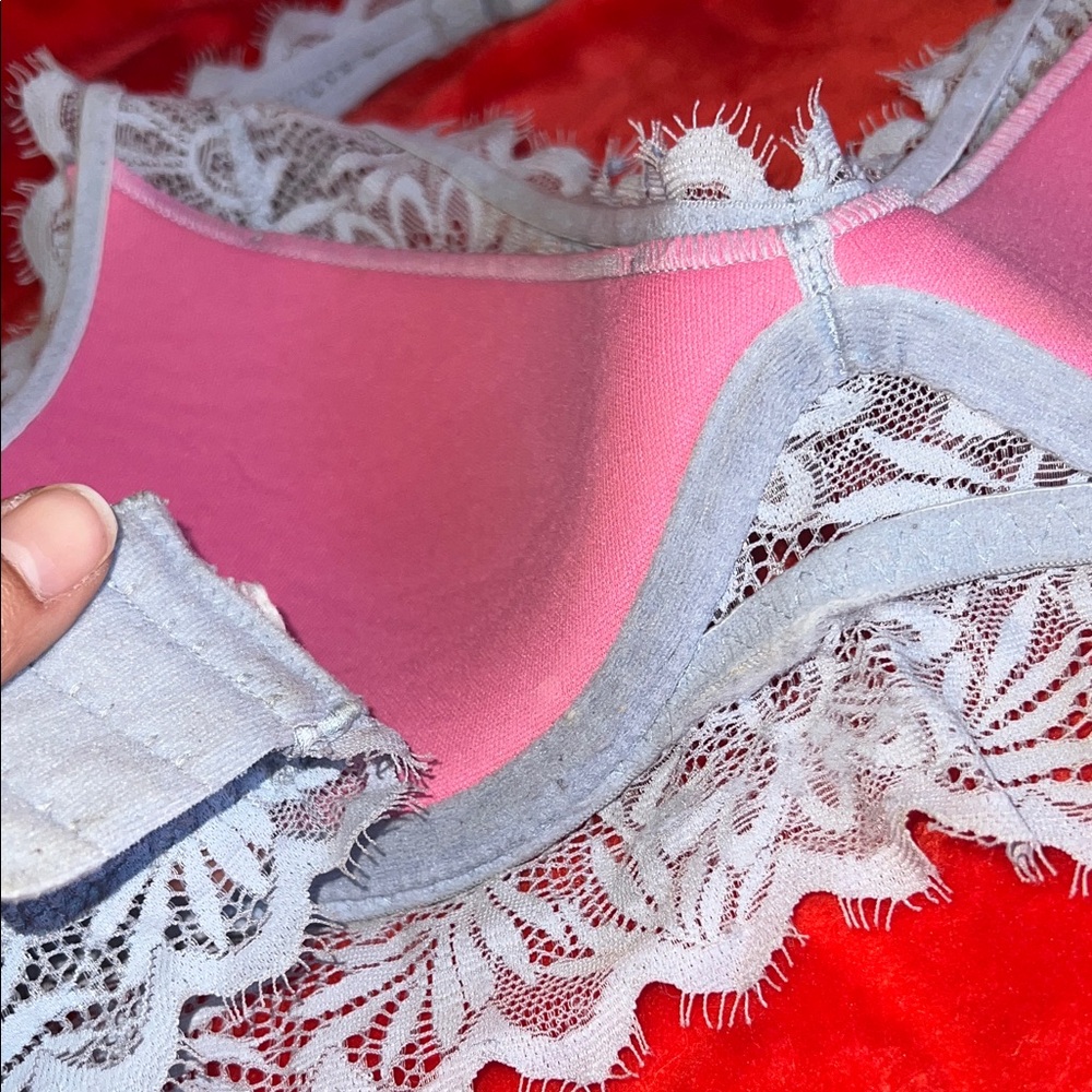 PINK Victoria's Secret Light Grey Lace Wired Halter Bralette - Picture 13 of 15